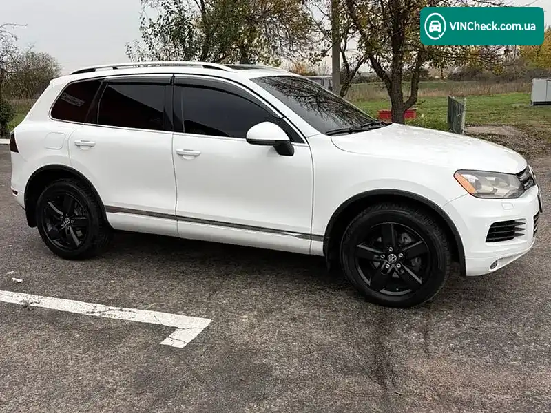 Volkswagen Touareg 2011, фото з оголошення 1 з 20, VIN WVGEF9BP4CD006668