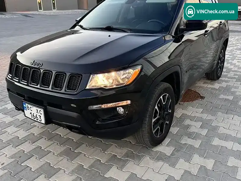 Jeep Compass 2020, фото з оголошення 1 з 11, VIN 3C4NJDAB6LT205226