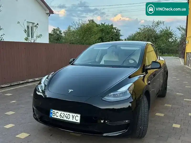 Tesla Model Y 2023, фото з оголошення 1 з 18, VIN 7SAYGDEE8PF796571
