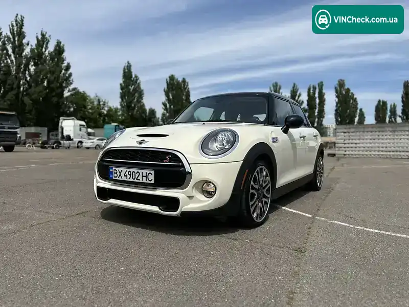 MINI Hatch 2016, фото з оголошення 1 з 21, VIN WMWXU3C50H2D33004