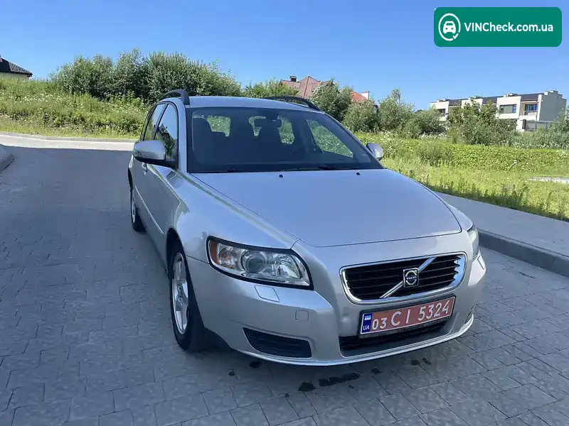 Volvo V50 2010, фото з оголошення 2 з 20, VIN YV1MW76E2A2568623