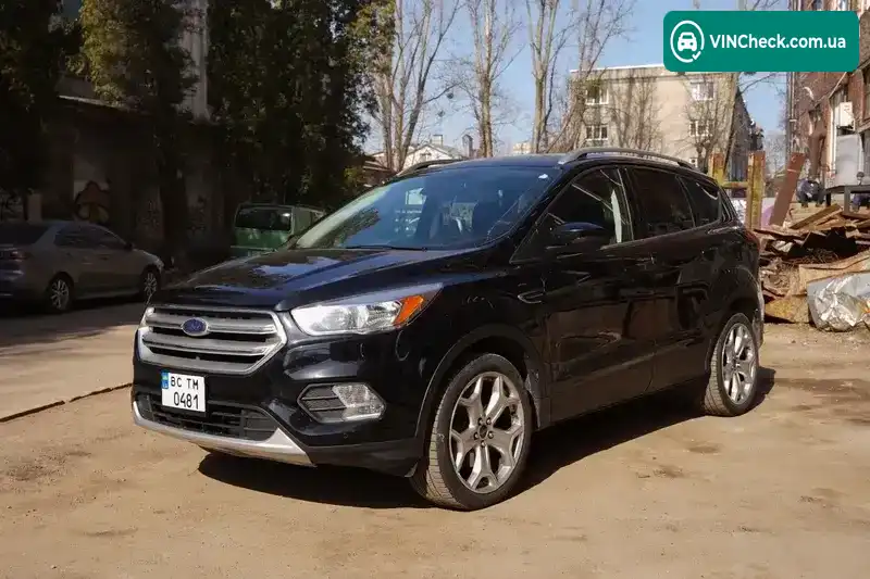 Ford Escape 2018, фото з оголошення 1 з 21, VIN 1FMCU9J97KUA24256