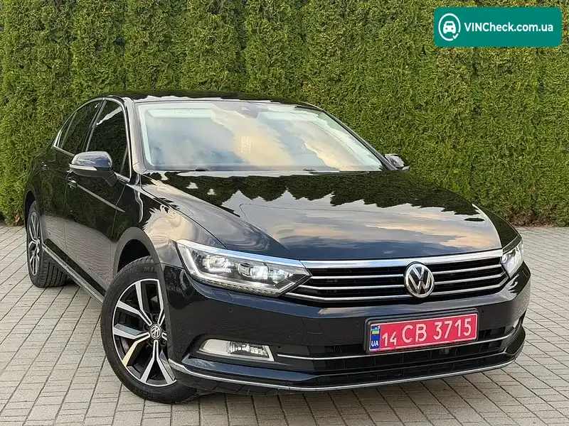 Volkswagen Passat 2019, фото з оголошення 1 з 20, VIN WVWZZZ3CZKE120749
