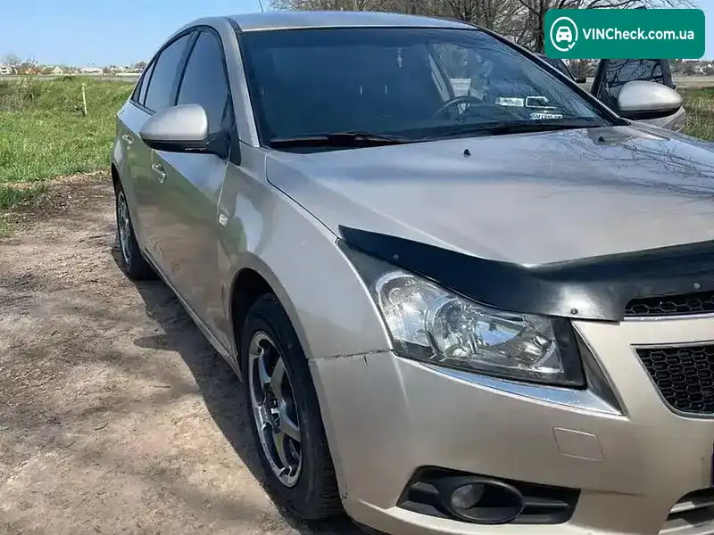 Chevrolet Cruze 2011, фото з оголошення 2 з 20, VIN KL1JF69E9CK576642