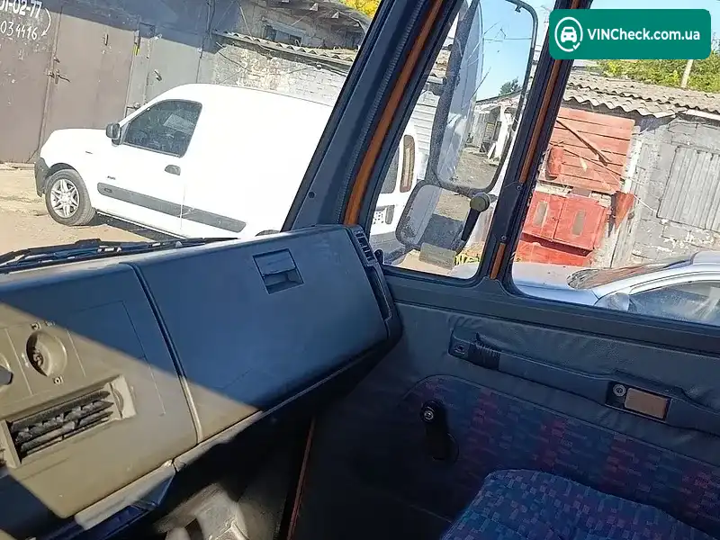 Mercedes-Benz LK-Series 1996, фото з оголошення 2 з 10, VIN WDB6740181K180768
