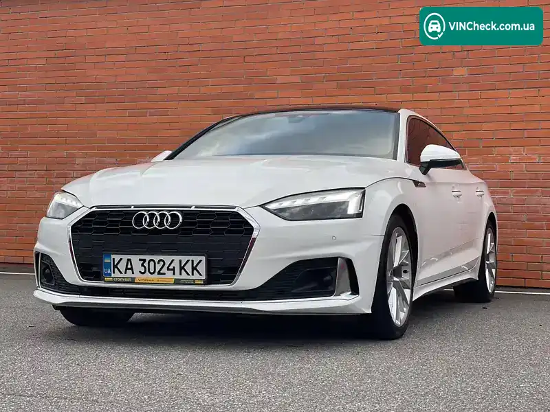 Audi A5 2021, фото з оголошення 2 з 20, VIN WAUABCF5XNA006275