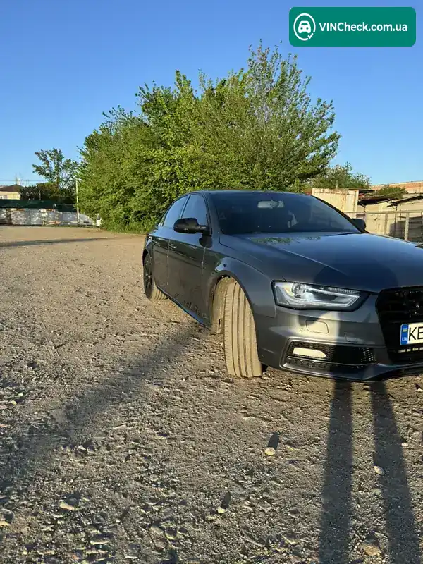 Audi A4 2015, фото з оголошення 2 з 11, VIN WAUBFAFL9GN009305
