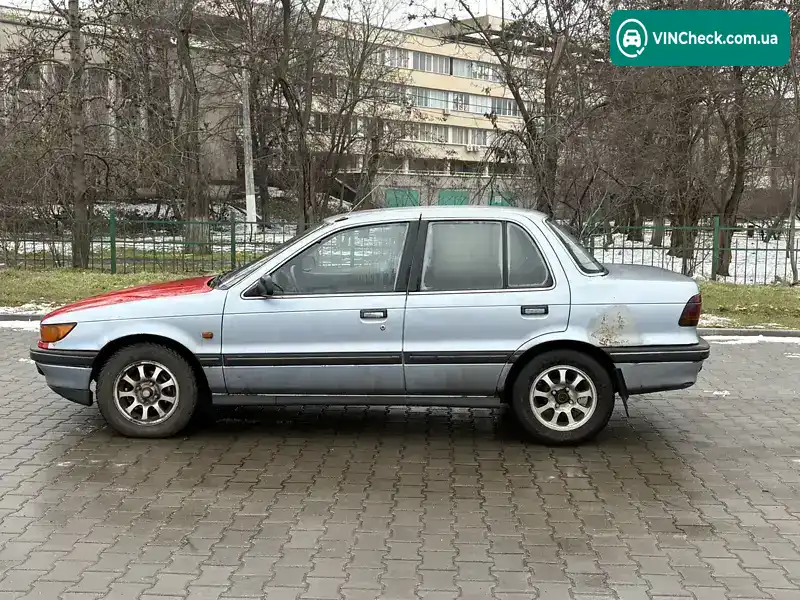 Mitsubishi Lancer 1989, фото з оголошення 2 з 7, VIN JMBSNC62AKU466999