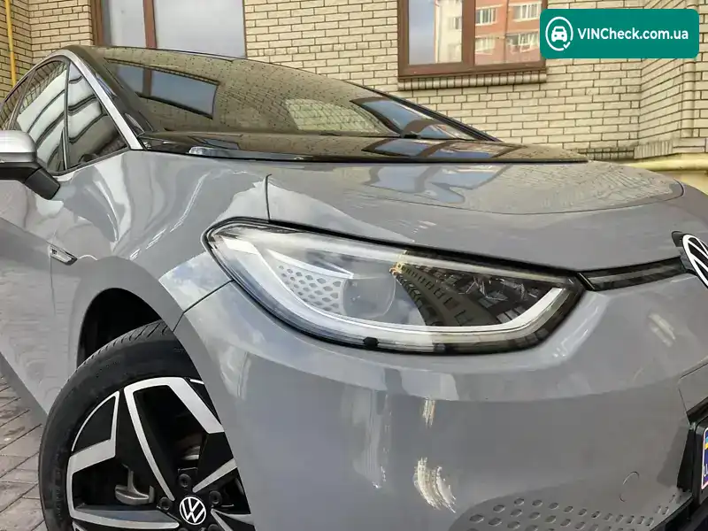 Volkswagen ID.3 2021, фото з оголошення 2 з 20, VIN WVWZZZE1ZMP007333