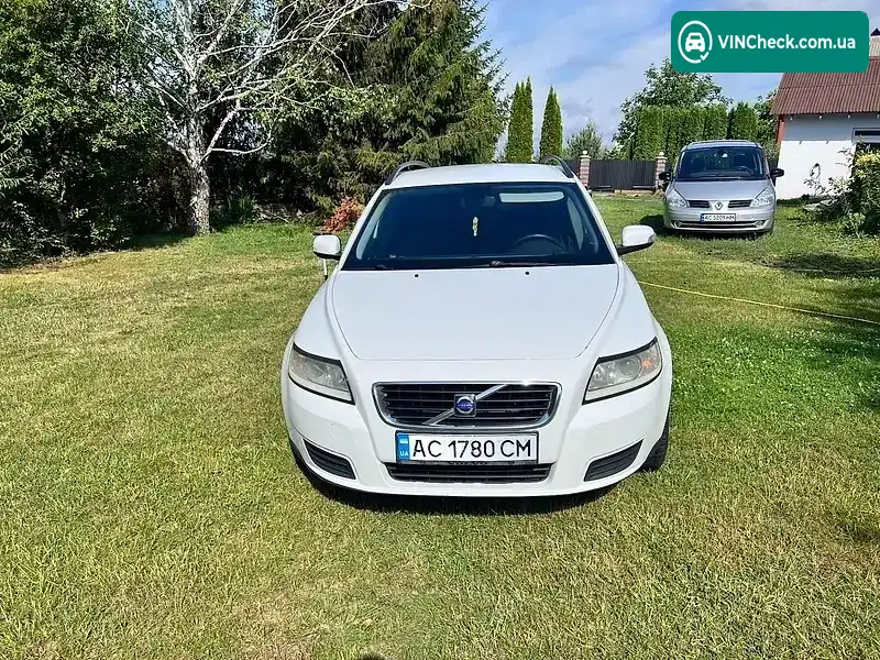 Volvo V50 2008, фото з оголошення 2 з 20, VIN YV1MW765292461216