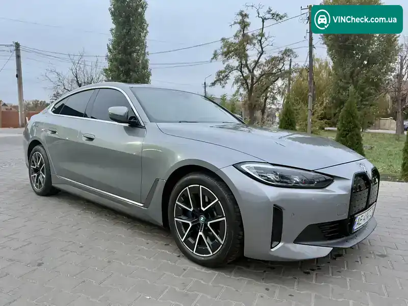 BMW i4 2022, фото з оголошення 1 з 11, VIN WBY73AW06NFN04994