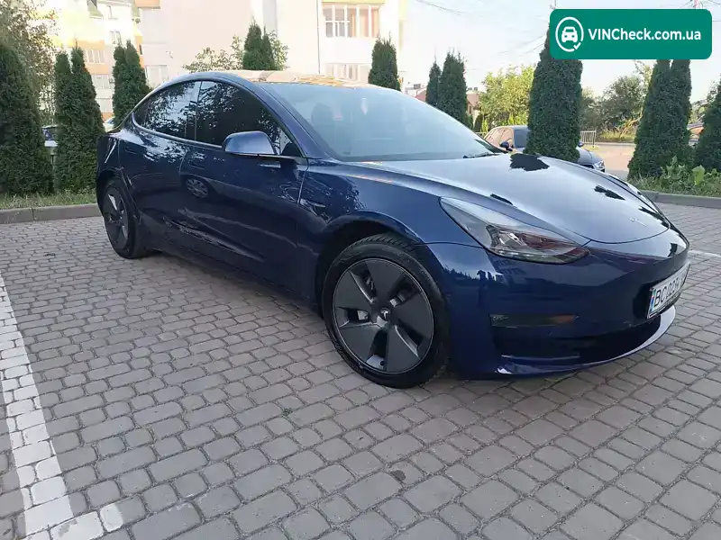 Tesla Model 3 2021, фото з оголошення 1 з 15, VIN 5YJ3E1EB5NF132081