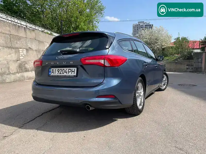 Ford Focus 2019, фото з оголошення 1 з 21, VIN WF0PXXGCHPKY74040