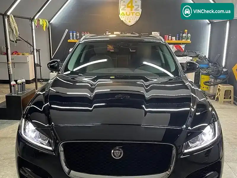 Jaguar F-Pace 2017, фото з оголошення 2 з 20, VIN SADCA2BN8JA244459