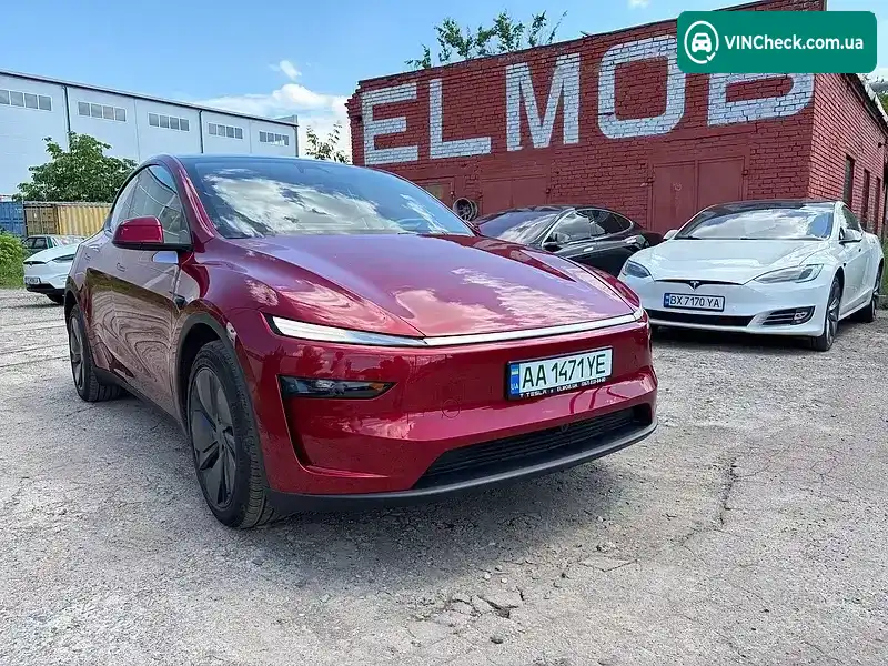 Tesla Model Y 2025, фото з оголошення 1 з 15, VIN 7SAYGDEE9TF343246