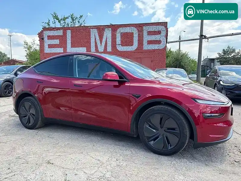 Tesla Model Y 2025, фото з оголошення 2 з 15, VIN 7SAYGDEE9TF343246