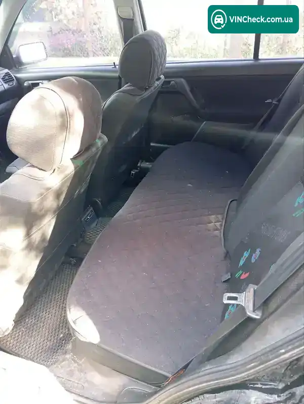 Volkswagen Golf 1995, фото з оголошення 2 з 11, VIN WVWZZZ1HZSW601101
