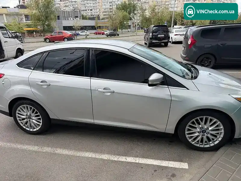 Ford Focus 2011, фото з оголошення 2 з 15, VIN 1FAHP3H27CL296830