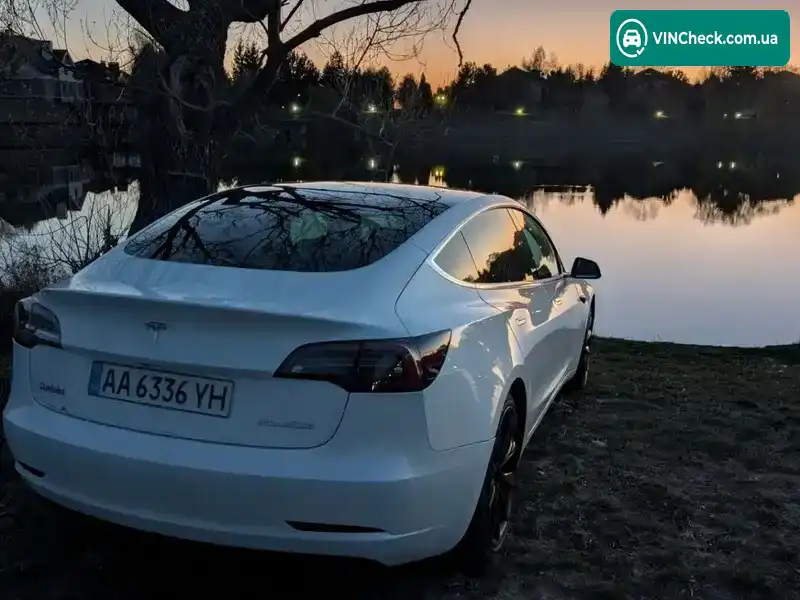 Tesla Model 3 2019, фото з оголошення 1 з 21, VIN 5YJ3E1EC7LF587035
