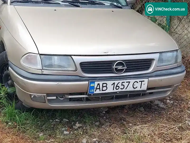 Opel Astra 1998, фото з оголошення 1 з 10, VIN W0L0TFF35W2008775