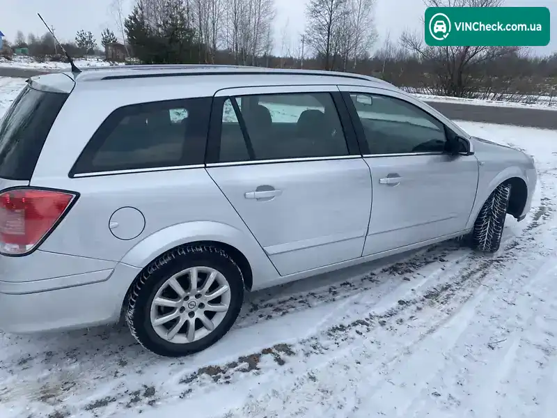 Opel Astra 2004, фото з оголошення 2 з 14, VIN W0L0AHL3552054092