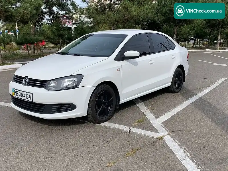 Volkswagen Polo 2011, фото з оголошення 2 з 9, VIN XW8ZZZ61ZCG013430