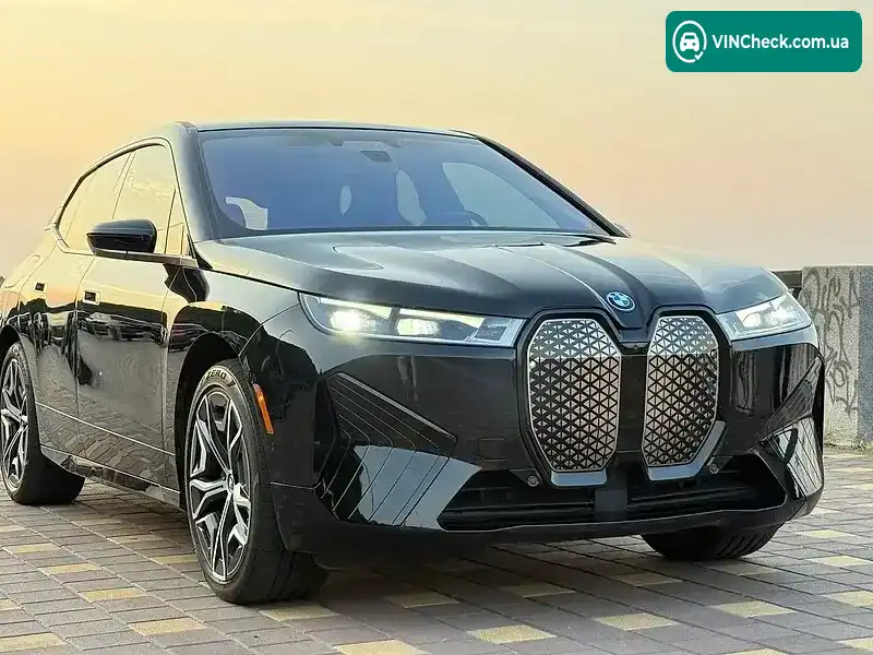 BMW iX 2022, фото з оголошення 1 з 13, VIN WB523CF02NCK62693