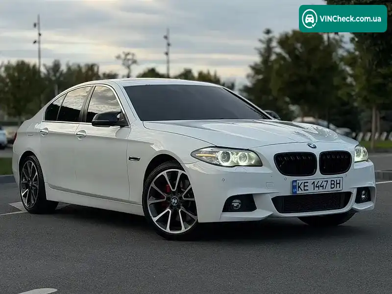 BMW 5 Series 2013, фото з оголошення 1 з 9, VIN WBA5B3C51ED532282