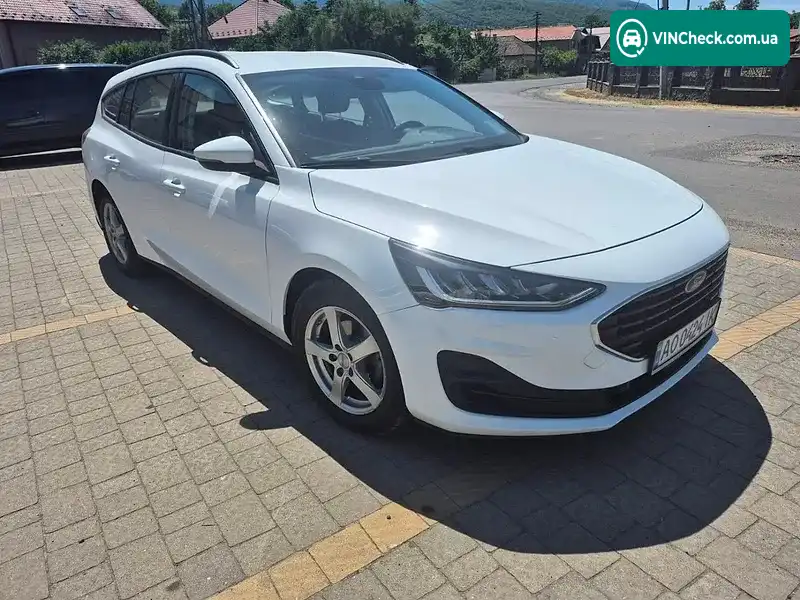Ford Focus 2022, фото з оголошення 2 з 10, VIN WF0PXXGCHPNB01813