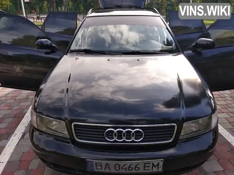 Audi A4 1998, фото з оголошення 2 з 18, VIN WAUZZZ8DZWA245368