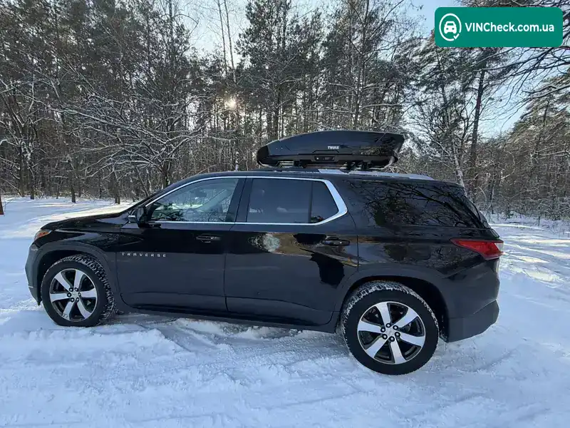 Chevrolet Traverse 2018, фото з оголошення 1 з 21, VIN 1GNEVHKWXJJ221891