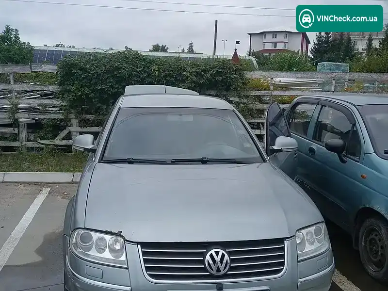 Volkswagen Passat 2004, фото з оголошення 1 з 10, VIN WVWZZZ3BZ4E267174