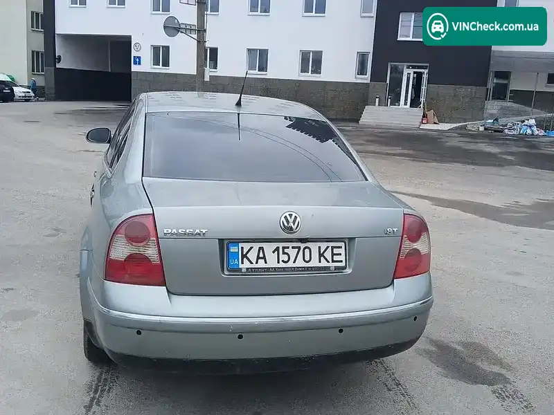 Volkswagen Passat 2004, фото з оголошення 2 з 10, VIN WVWZZZ3BZ4E267174