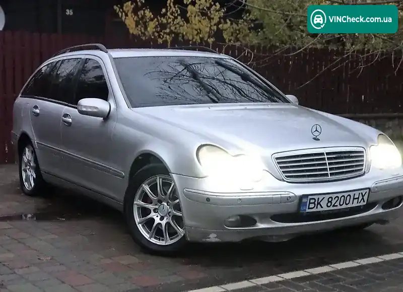 Mercedes-Benz C-Class 2001, фото з оголошення 2 з 18, VIN WDB2032161F102772