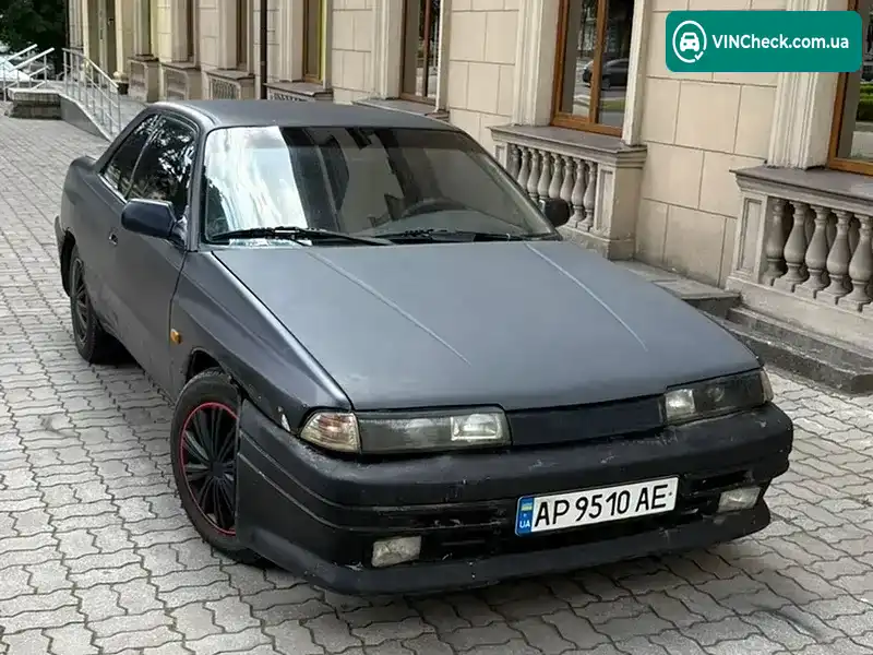 Mazda 626 1988, фото з оголошення 1 з 12, VIN JMZGD16H501171371