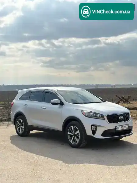 Kia Sorento 2018, фото з оголошення 2 з 21, VIN 5XYPG4A52KG441136
