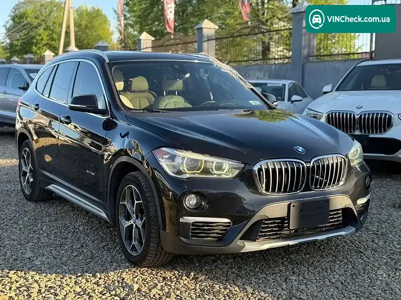 BMW X1 2017, фото з оголошення 2 з 20, VIN WBXHT3C39H5F77230