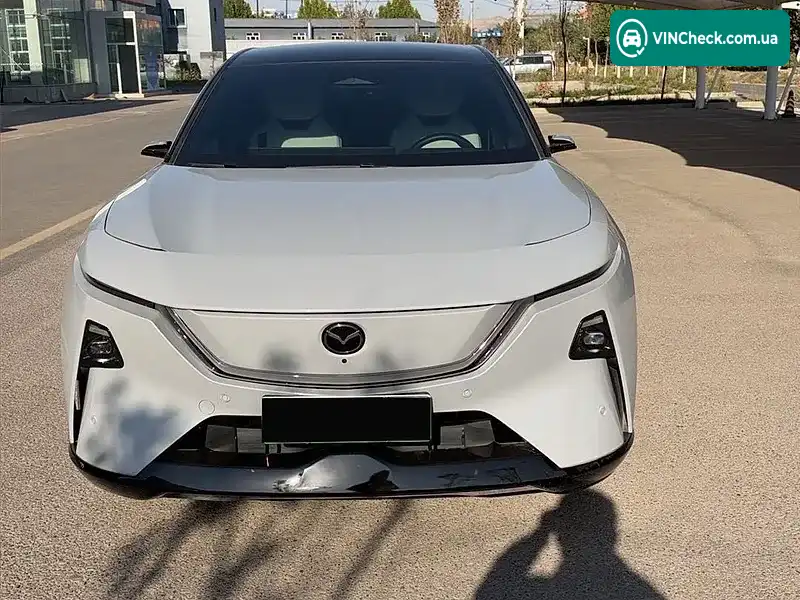 Mazda EZ-60 2025, фото з оголошення 2 з 11, VIN LVRHDCEM8SN010354