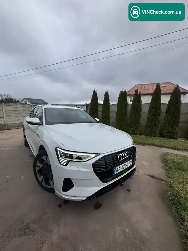 Audi e-tron 2021, фото з оголошення 1 з 21, VIN WA1AAAGEXNB010338