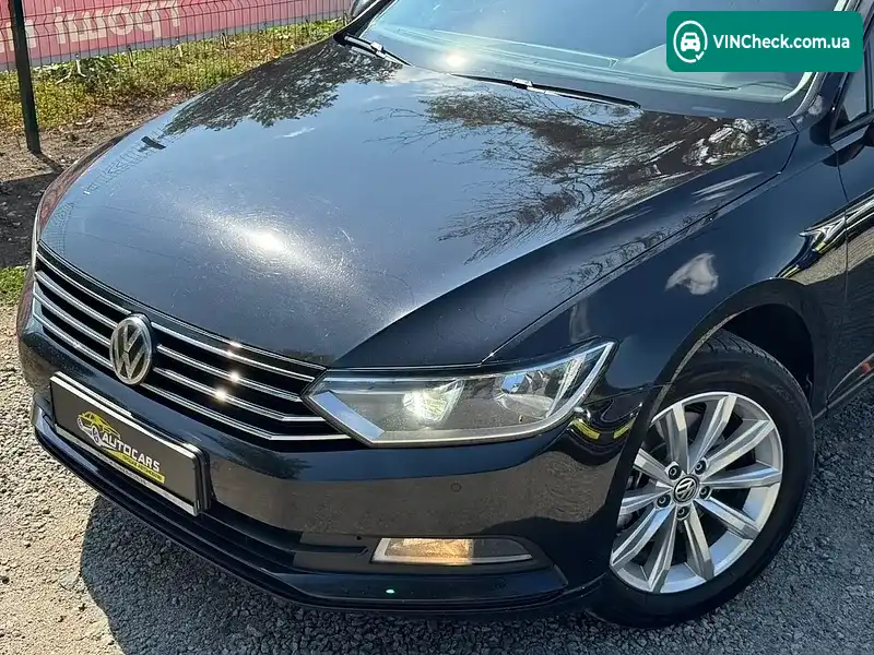 Volkswagen Passat 2018, фото з оголошення 2 з 20, VIN WVWZZZ3CZJP011937
