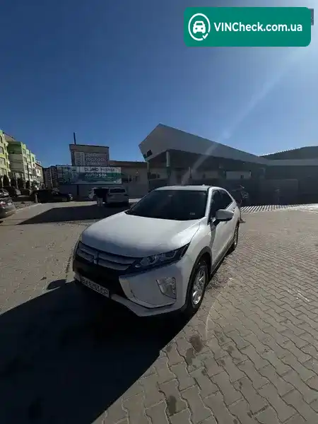 Mitsubishi Eclipse Cross 2018, фото з оголошення 2 з 21, VIN JA4AT3AA7JZ068405