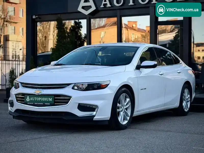 Chevrolet Malibu 2015, фото з оголошення 2 з 21, VIN 1G1ZE5ST2GF183754