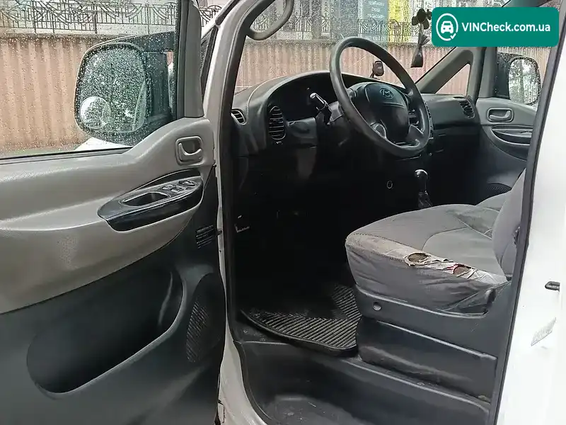 Hyundai H-1 2007, фото з оголошення 1 з 11, VIN NLJWVH7JP7Z078512