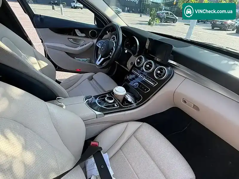 Mercedes-Benz C-Class 2019, фото з оголошення 1 з 8, VIN 55SWF8DB0KU306718
