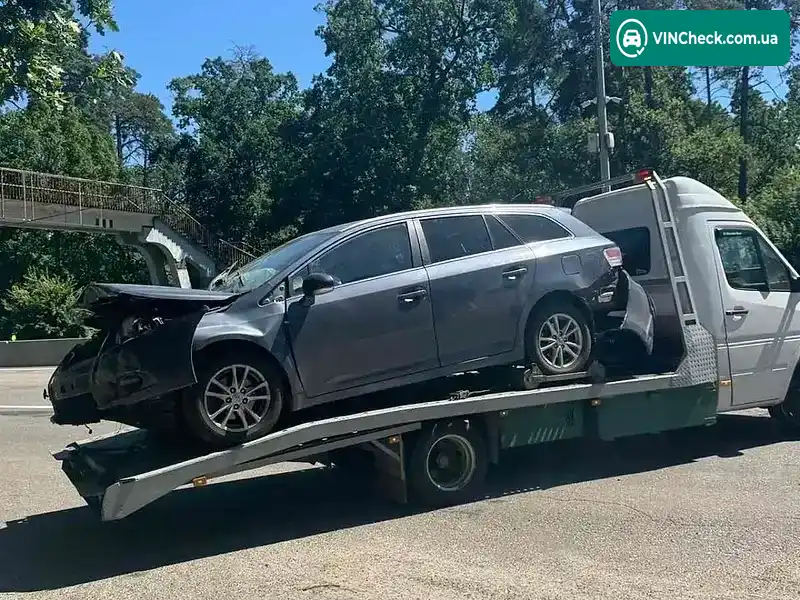 Toyota Avensis 2011, фото з оголошення 1 з 8, VIN SB1ED76L70E060305