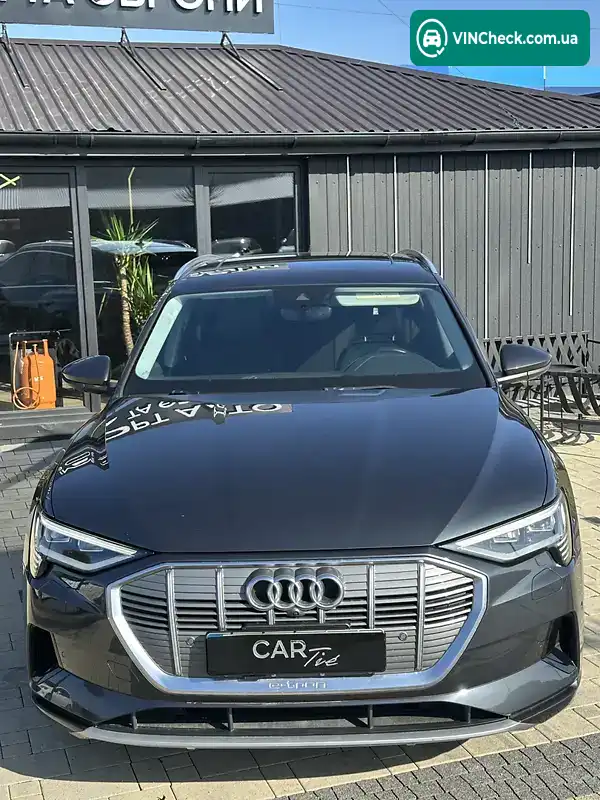Audi e-tron 2020, фото з оголошення 2 з 20, VIN WA1LAAGE3MB017493