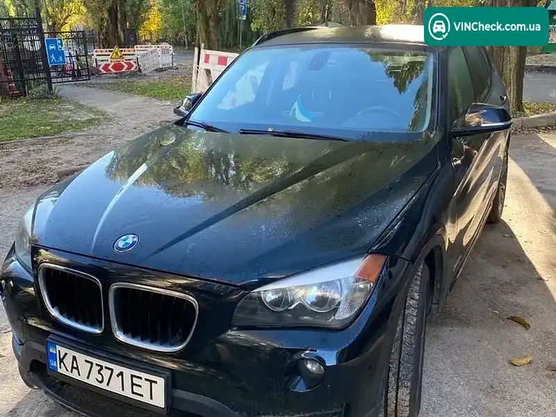 BMW X1 2014, фото з оголошення 1 з 18, VIN WBAVL1C53FVY27056