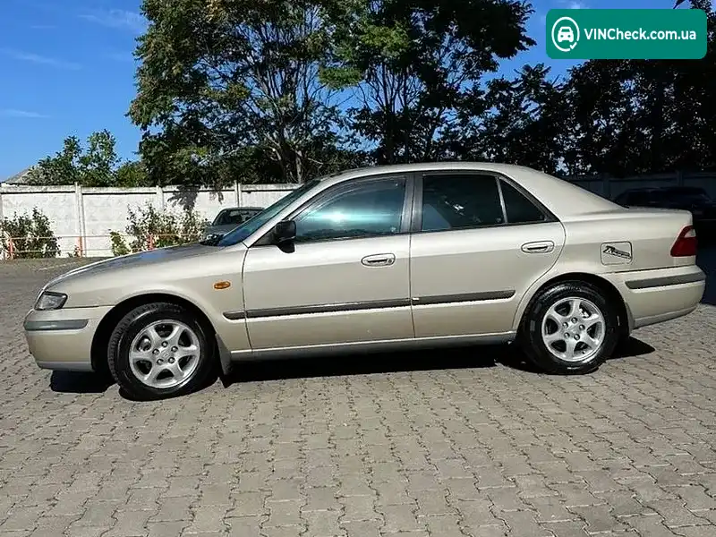 Mazda 626 1998, фото з оголошення 2 з 10, VIN JMZGF12F201163324