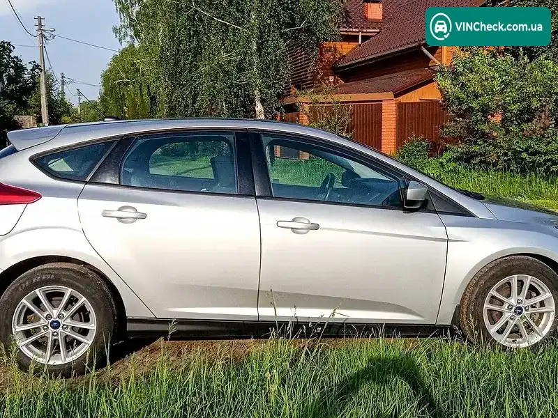 Ford Focus 2017, фото з оголошення 2 з 13, VIN 1FADP3K2XJL224945