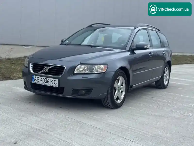 Volvo V50 2007, фото з оголошення 1 з 10, VIN YV1MW774982395249